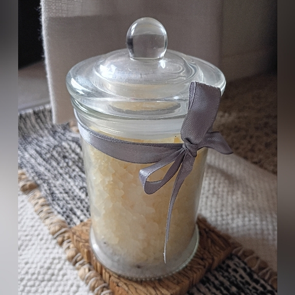 Handmade Other - Lavender Muscle Relaxation Magnesium Flakes For Bath Salts